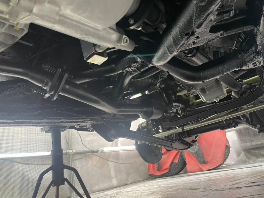 富山
小黒
車のコーティング
車のアンダーコート
カラクル
日本車
輸入車
代車あり
富山市
コーティング
車の整備
車の手入れ
車の錆
車の足回り